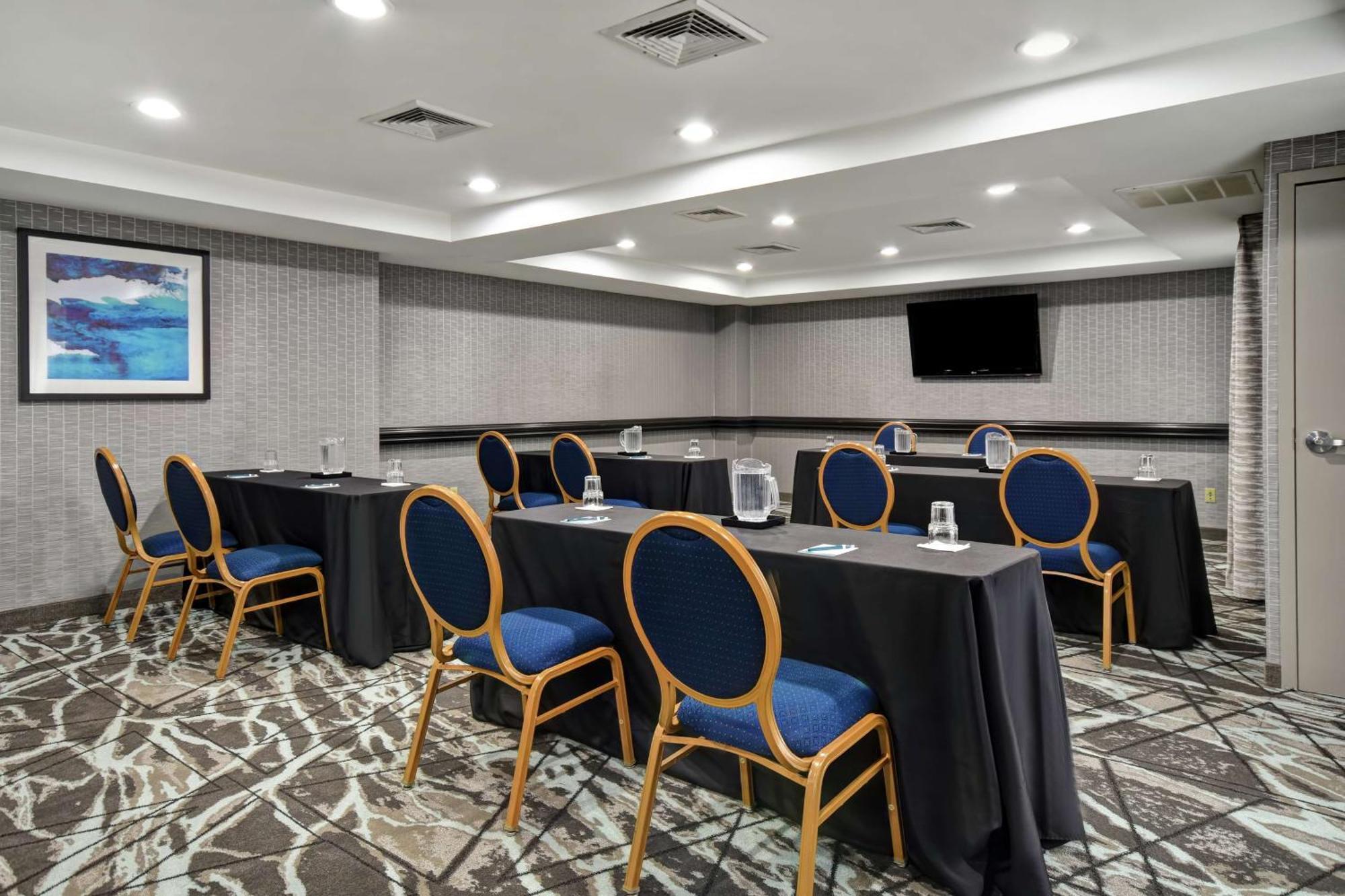 Homewood By Hilton Edgewater-nyc Area Hotel