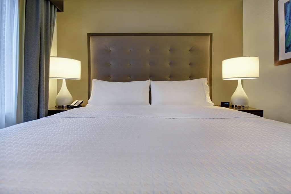Homewood By Hilton Edgewater-nyc Area Hotel